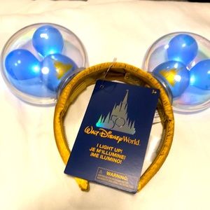 Walt Disney World 50th Mickey Ballon Ears